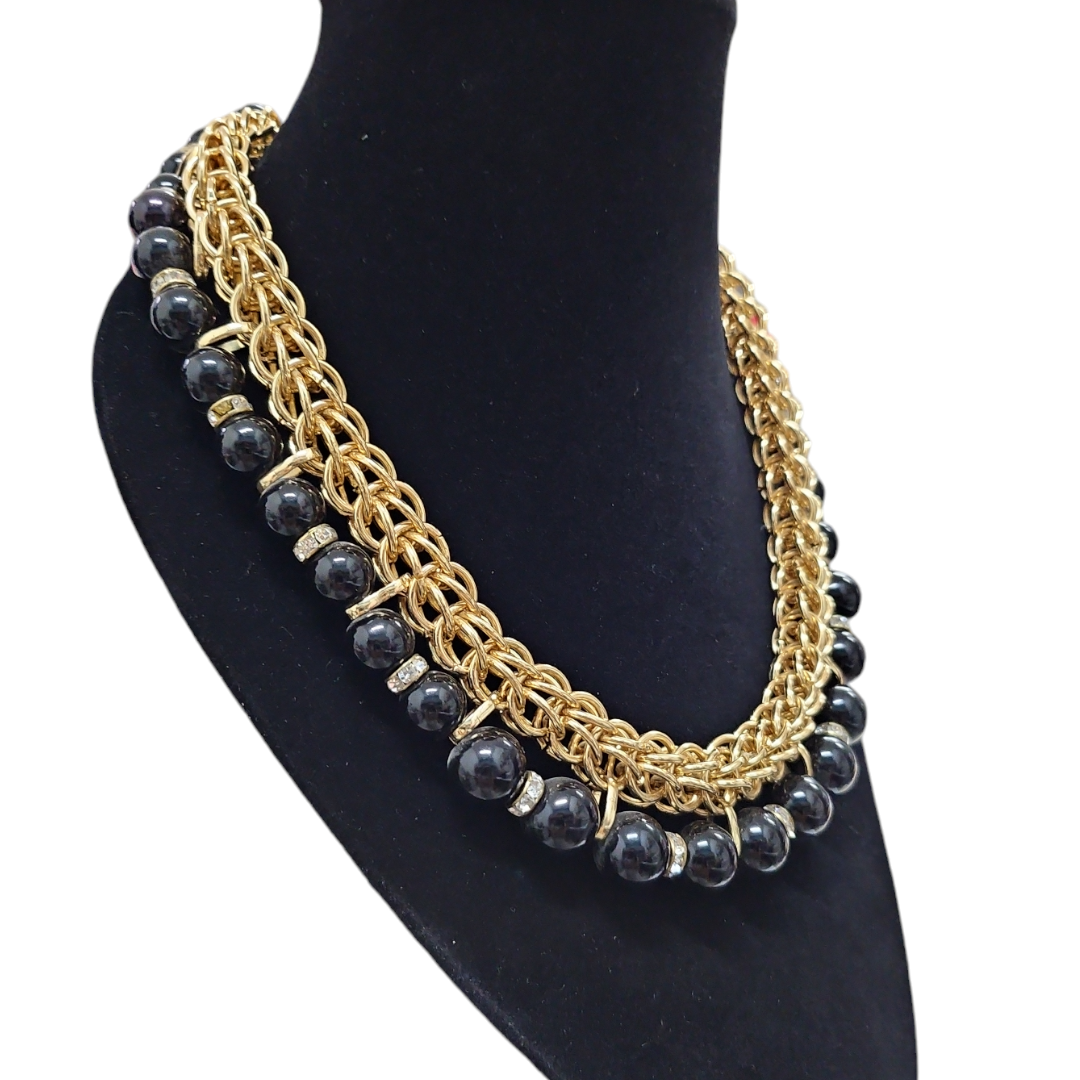 Collar Tejido dorado aplicaciones negras