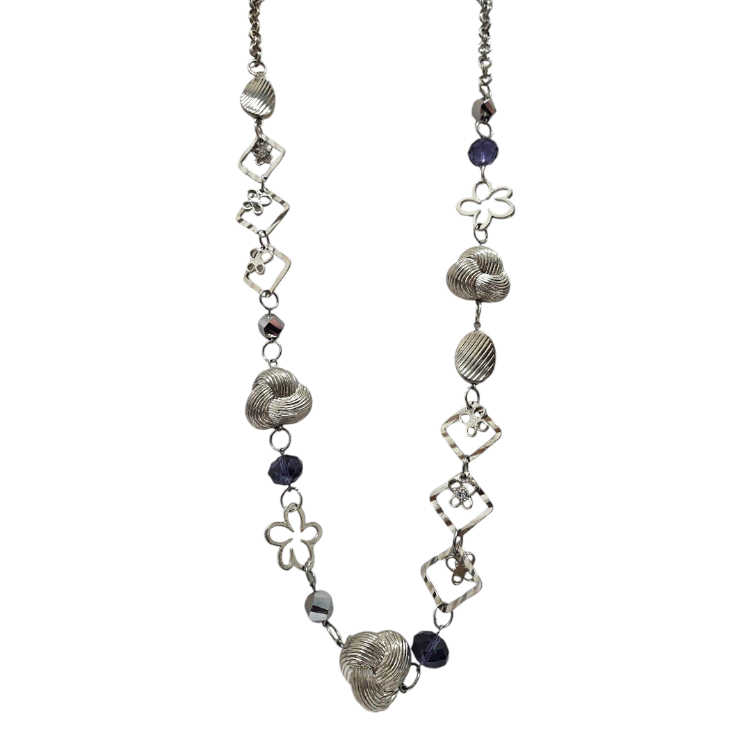 Collar largo flores