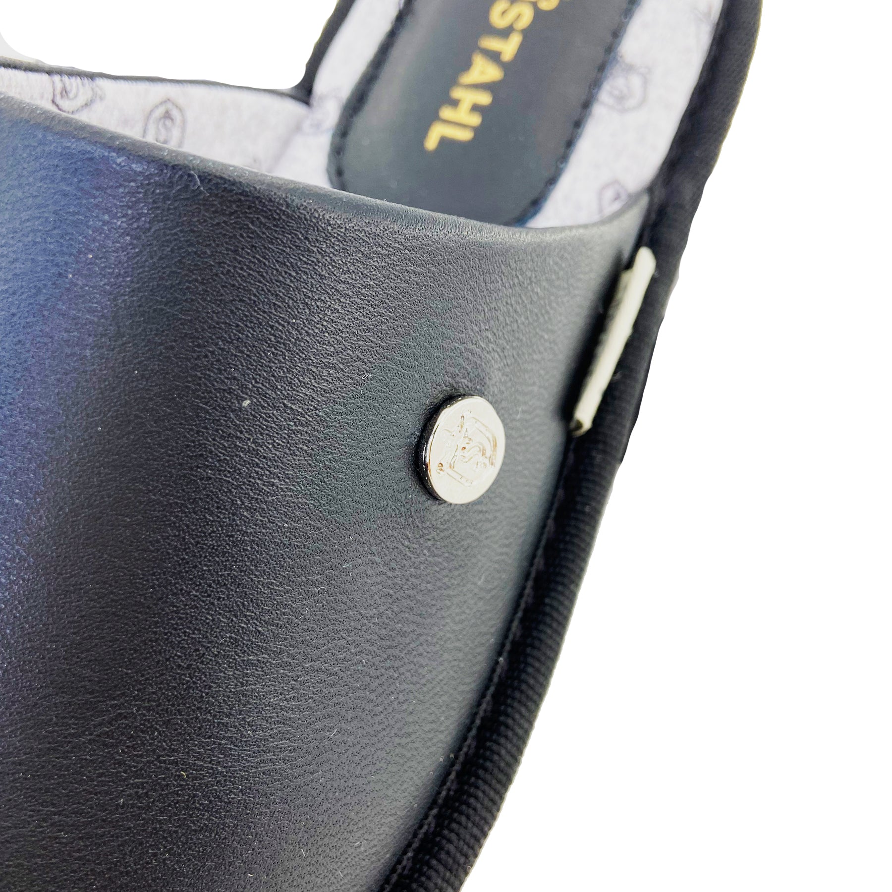 Pantufla Piel Genuina Para Dama Color Nergro STAHL