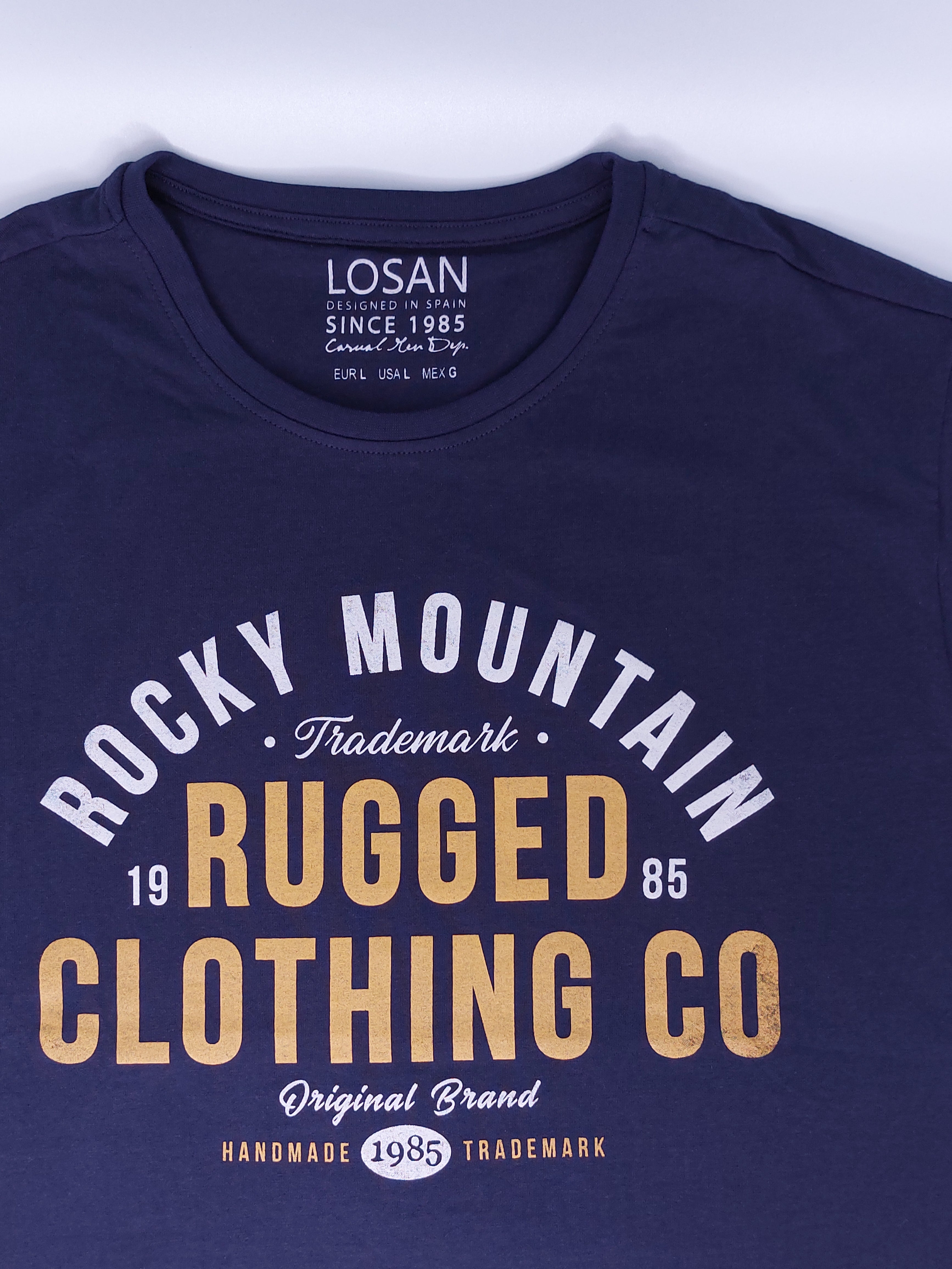 Playera "RUGGED CLOTHING CO" para caballero LOSAN