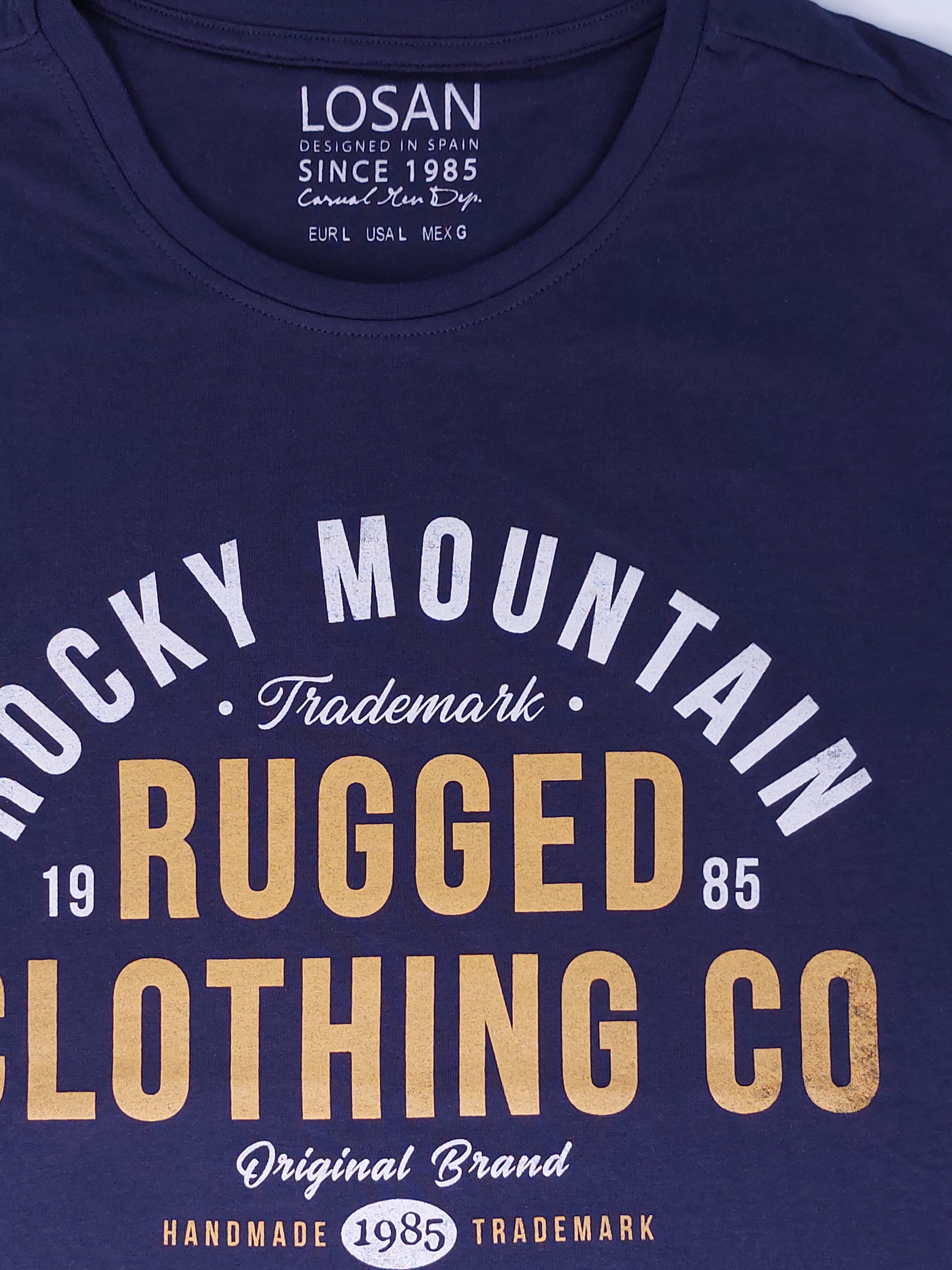 Playera "RUGGED CLOTHING CO" para caballero LOSAN