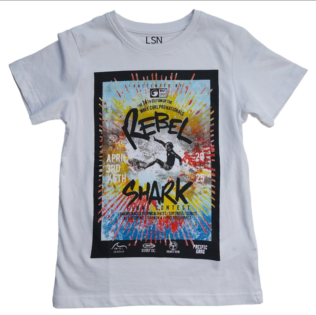Playera color blanco "REBEL SHARK" para niño Losan