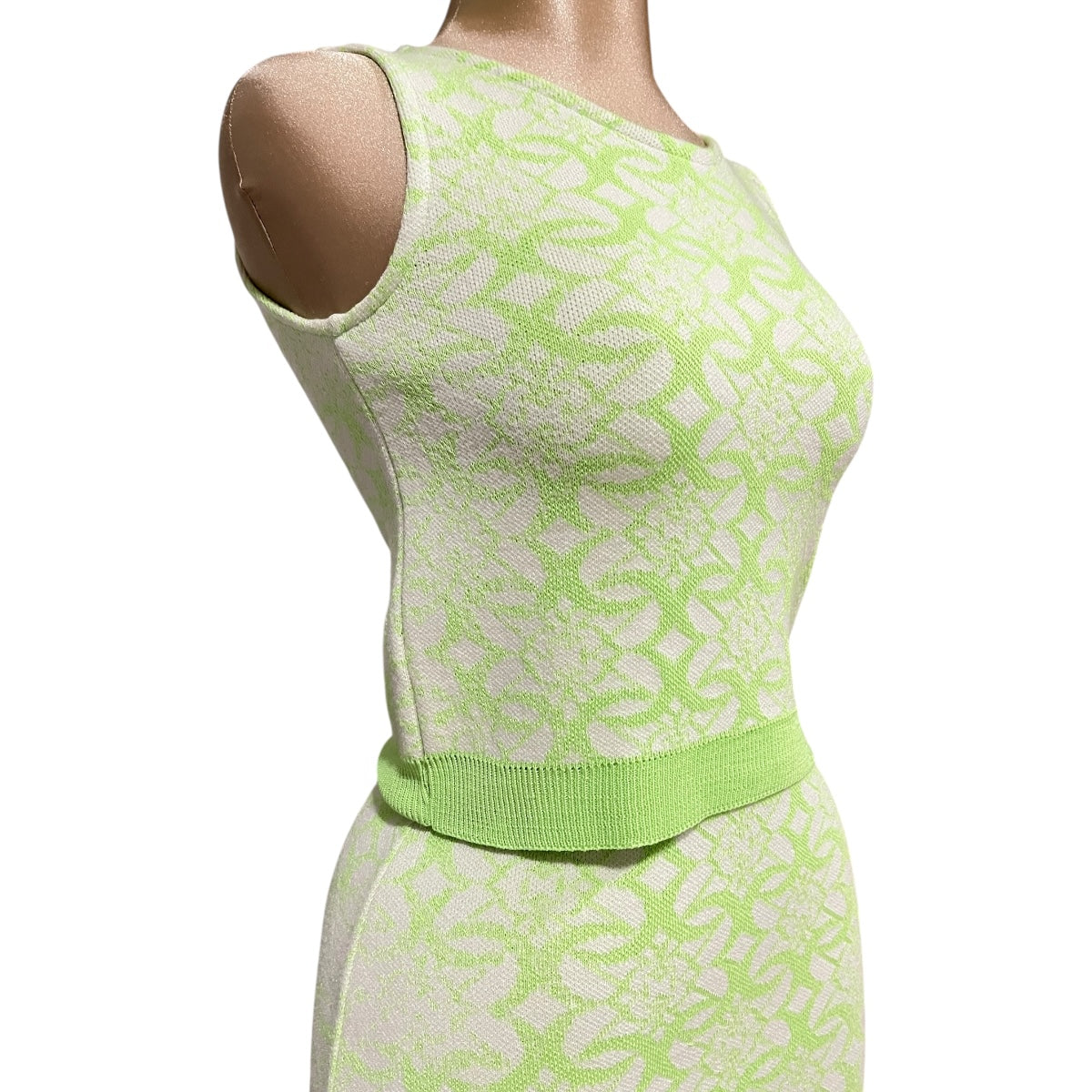 Conjunto Blusa/Falda Lápiz Color Verde Neón OM