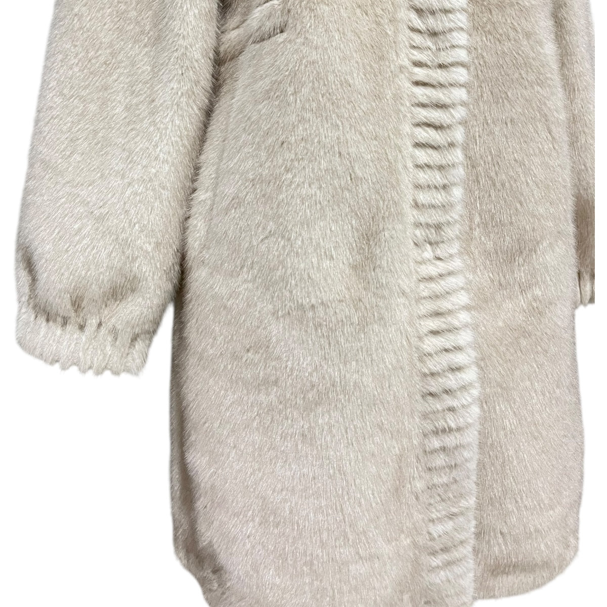 Abrigo Beige Peluche Para Dama MUSSI