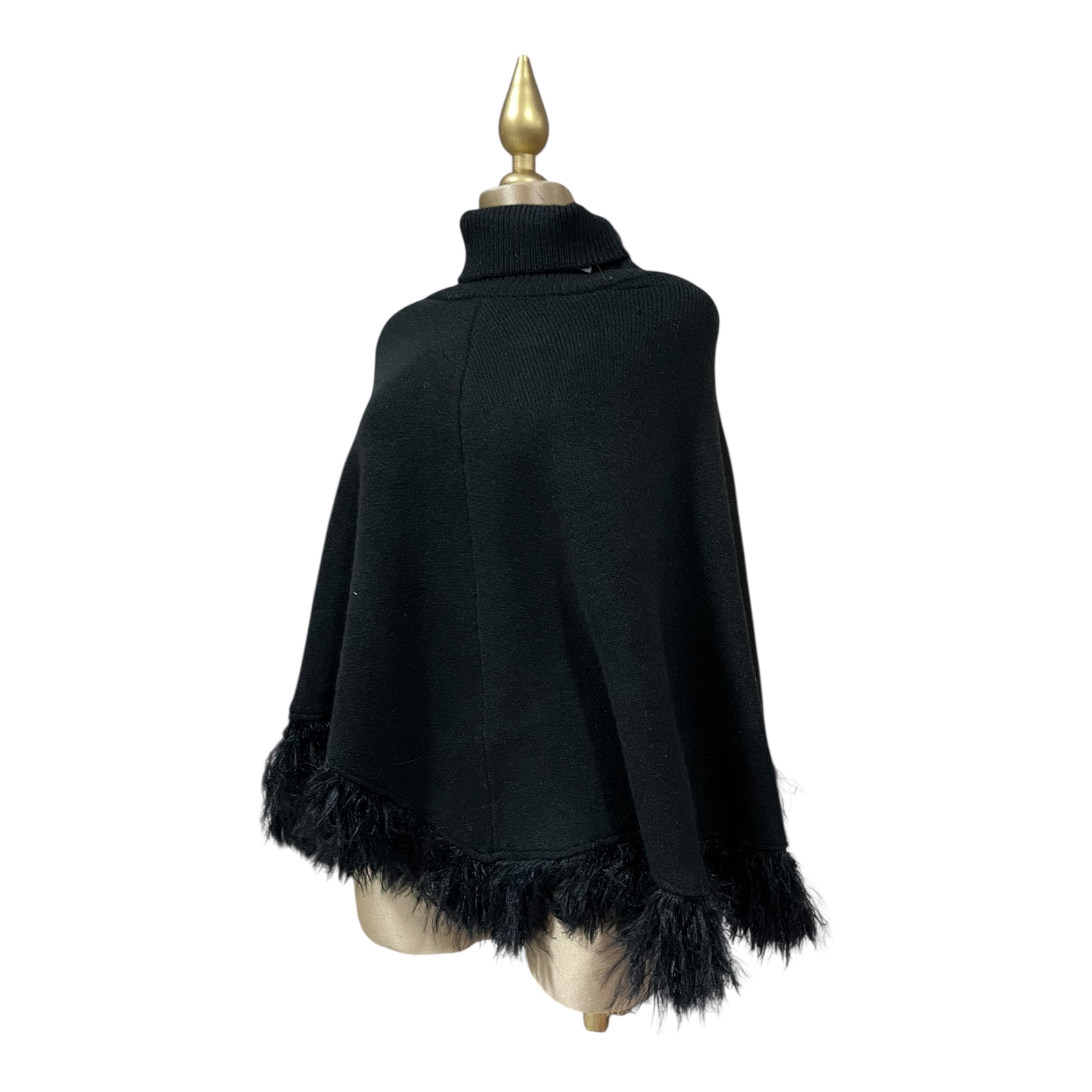 Capa Negro Cuello Tortuga Para Dama MUSSI