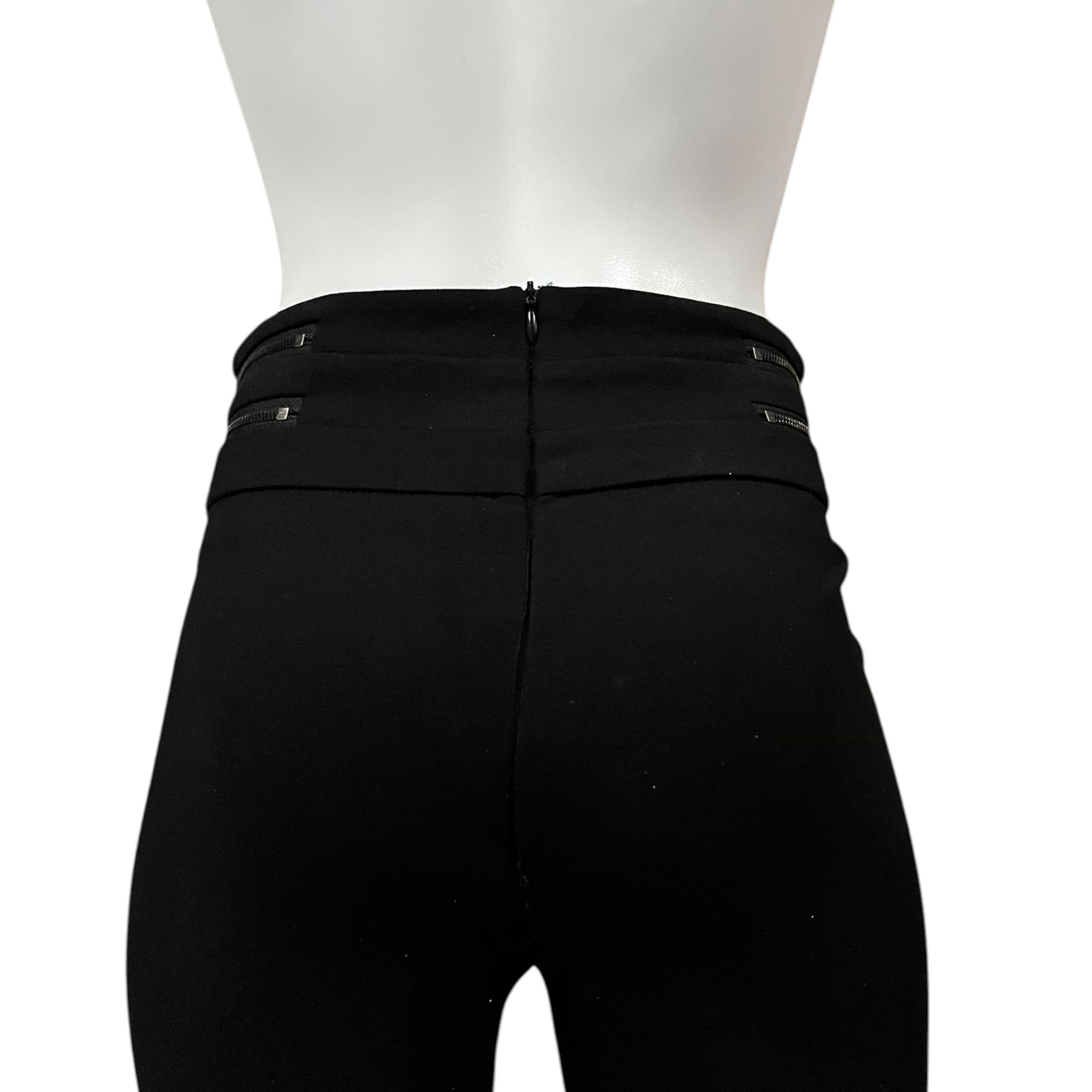 Pantalón Cierre Trasero Negro LC