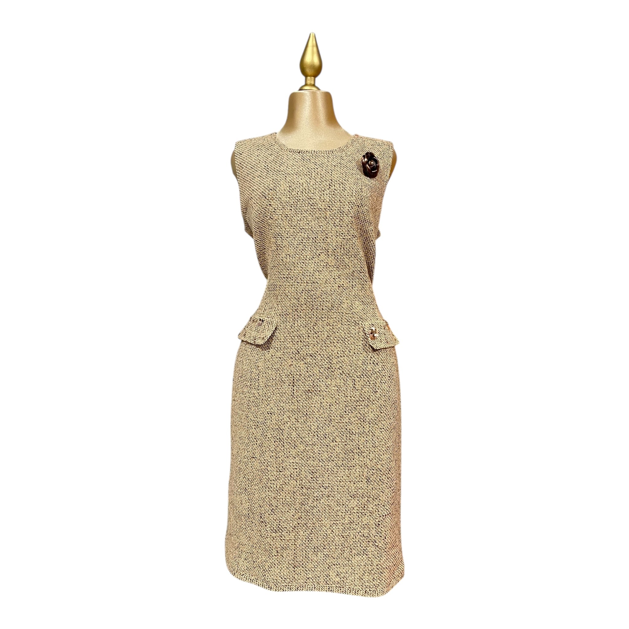 Conjunto Saco Y Vestido Beige Lentejuelas MUSSI