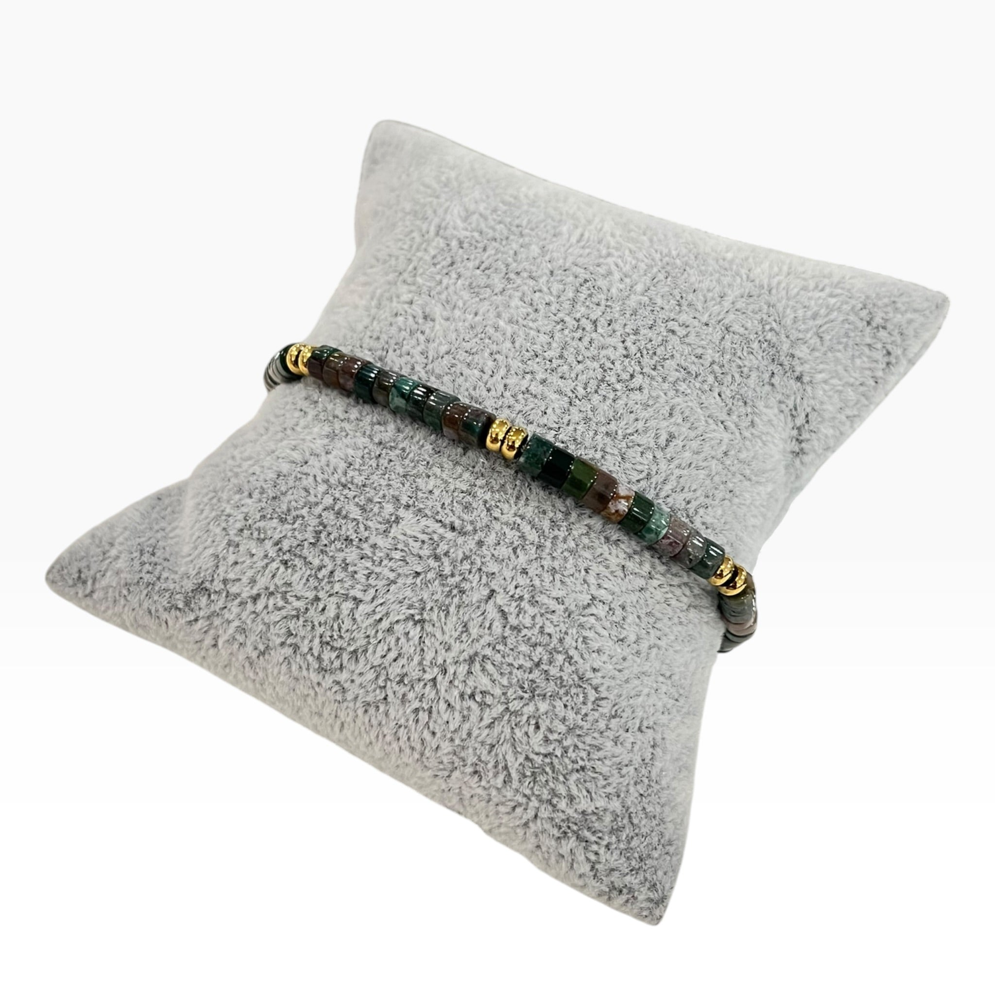 Pulsera En Tonos Verdes Con Acentos Dorados