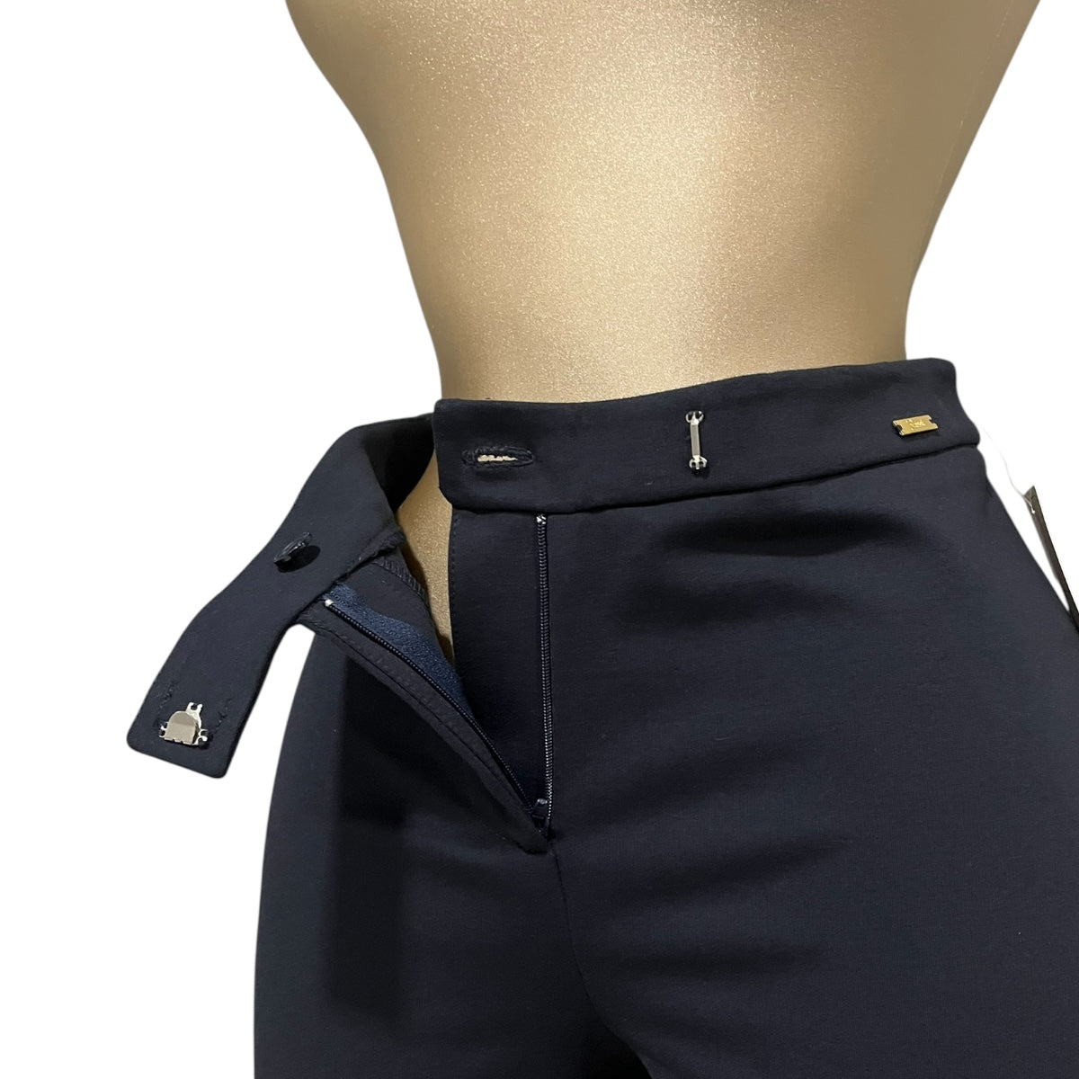 Conjunto De Saco Y Pantalón Marino Básico