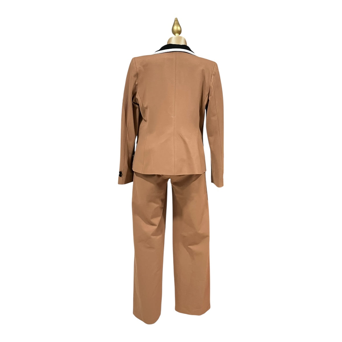 Conjunto De Saco Y Pantalón Tabaco /Negro Para Dama MUSSI