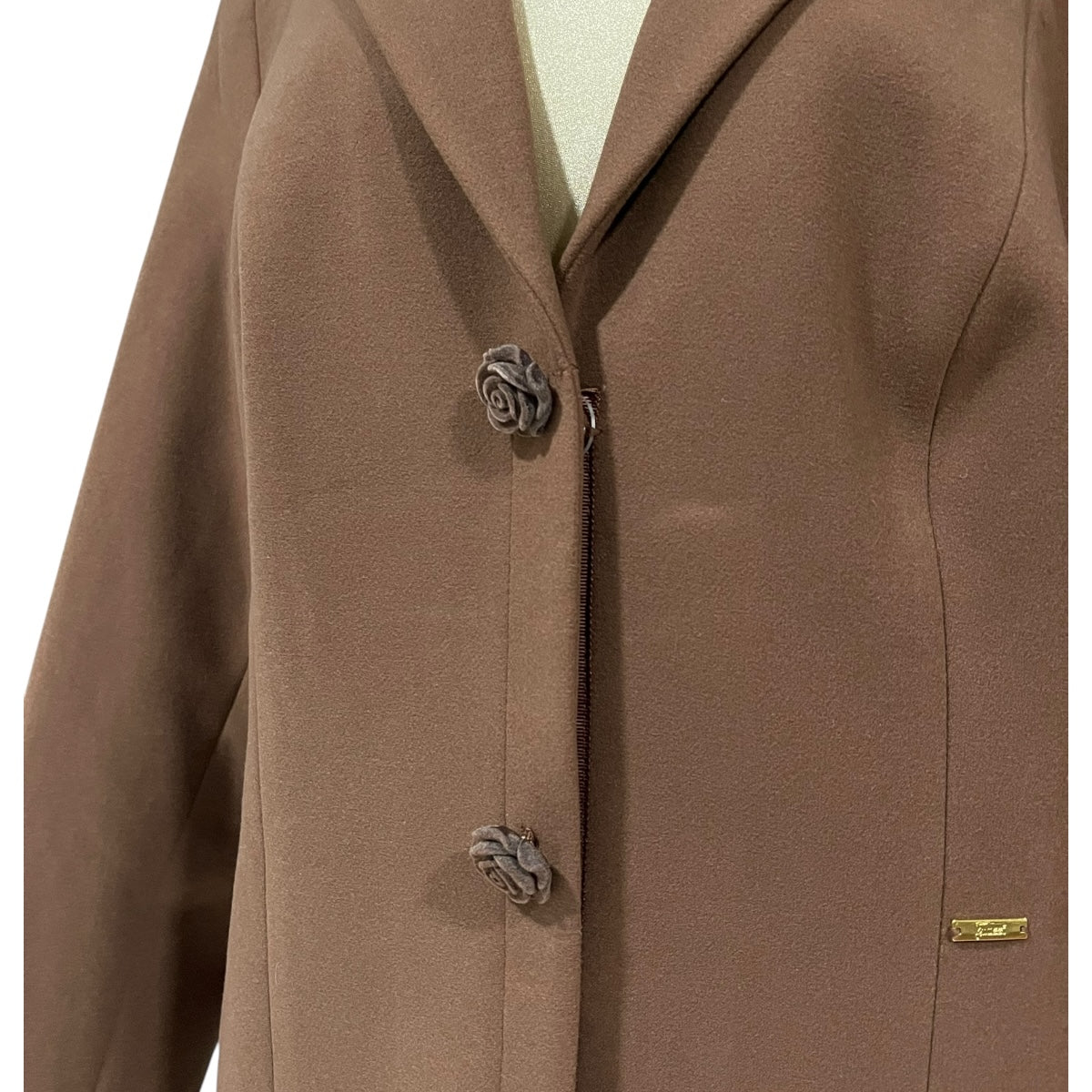 Abrigo Color Tabaco Para Dama MUSSI