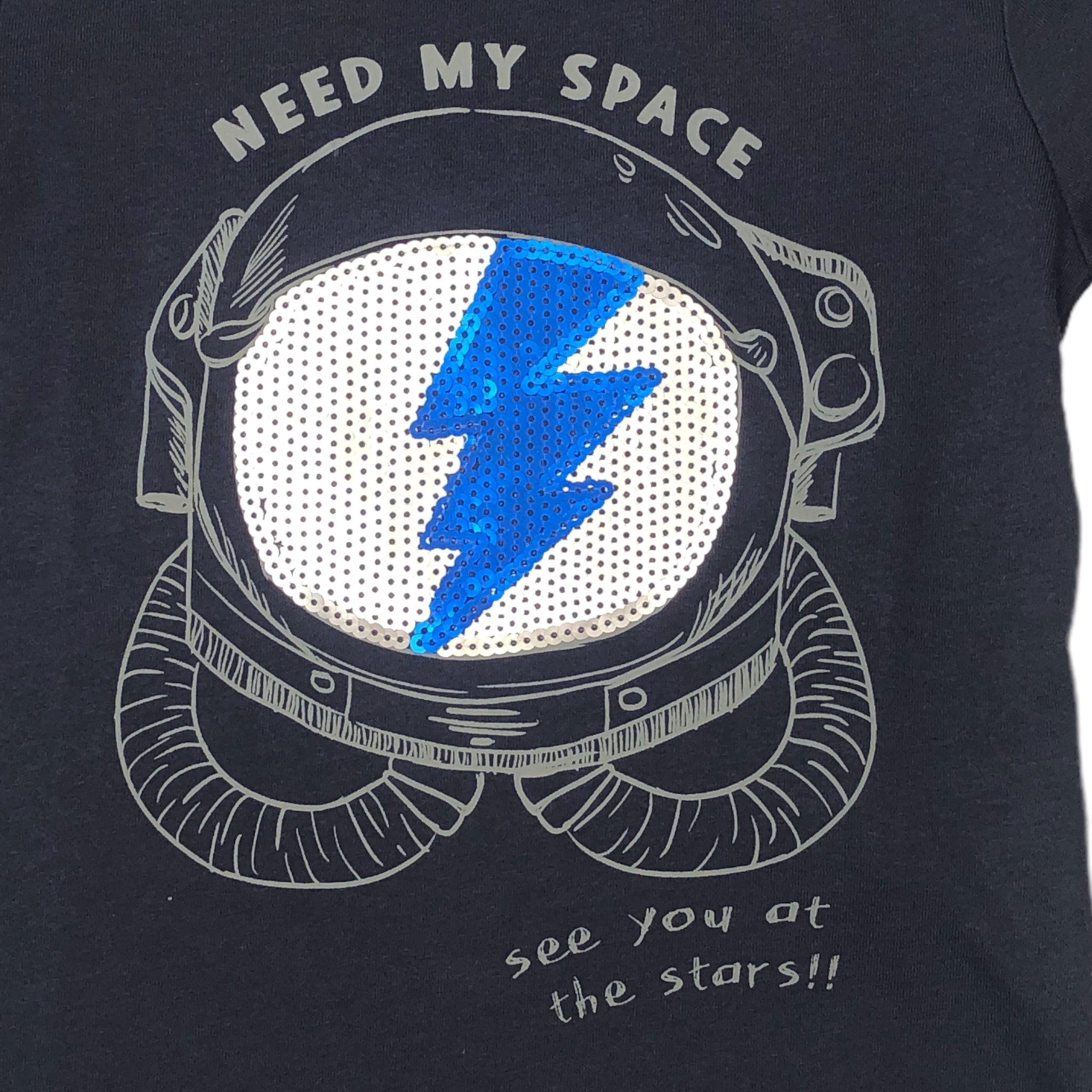 Playera "Need My Space" Azul Marino Para Niño Losan