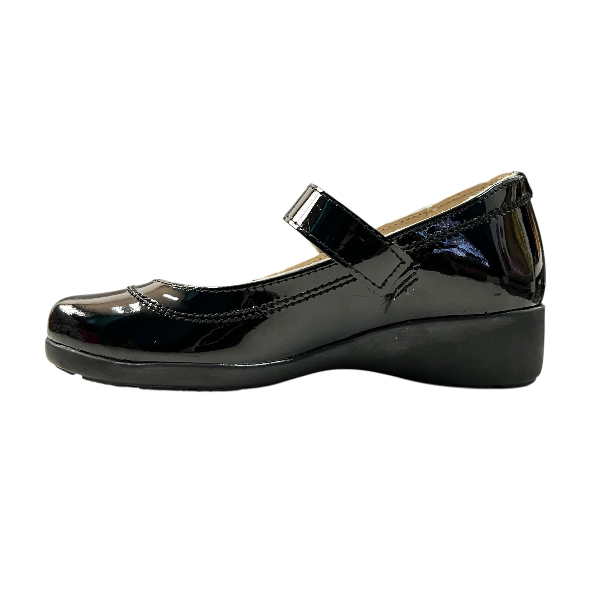 Zapato Escolar Mini Tacón Color Negro Dogi