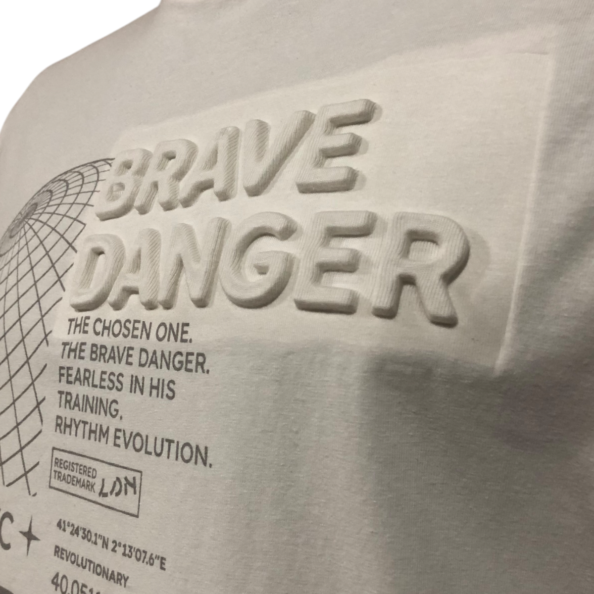 Playera Manga Larga "BRAVE DANGER" Para Caballero LSN