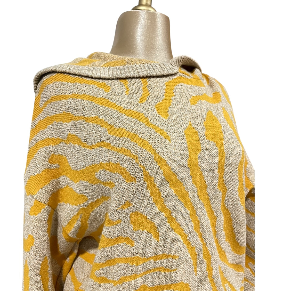 Sudadera Con Capucha Zebra Color Amarillo Para Mujer OM