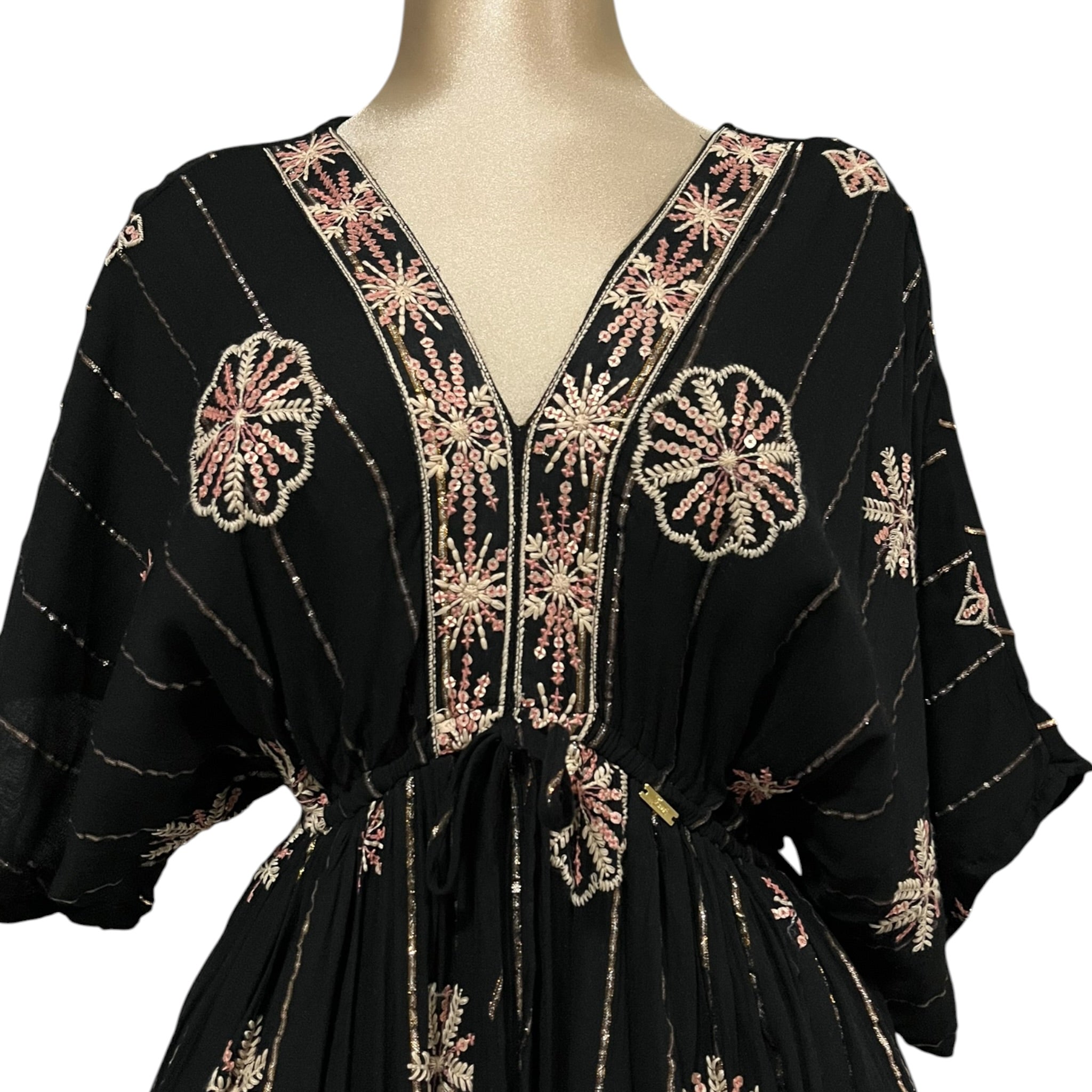Vestido Negro Manga 3/4 Mussi
