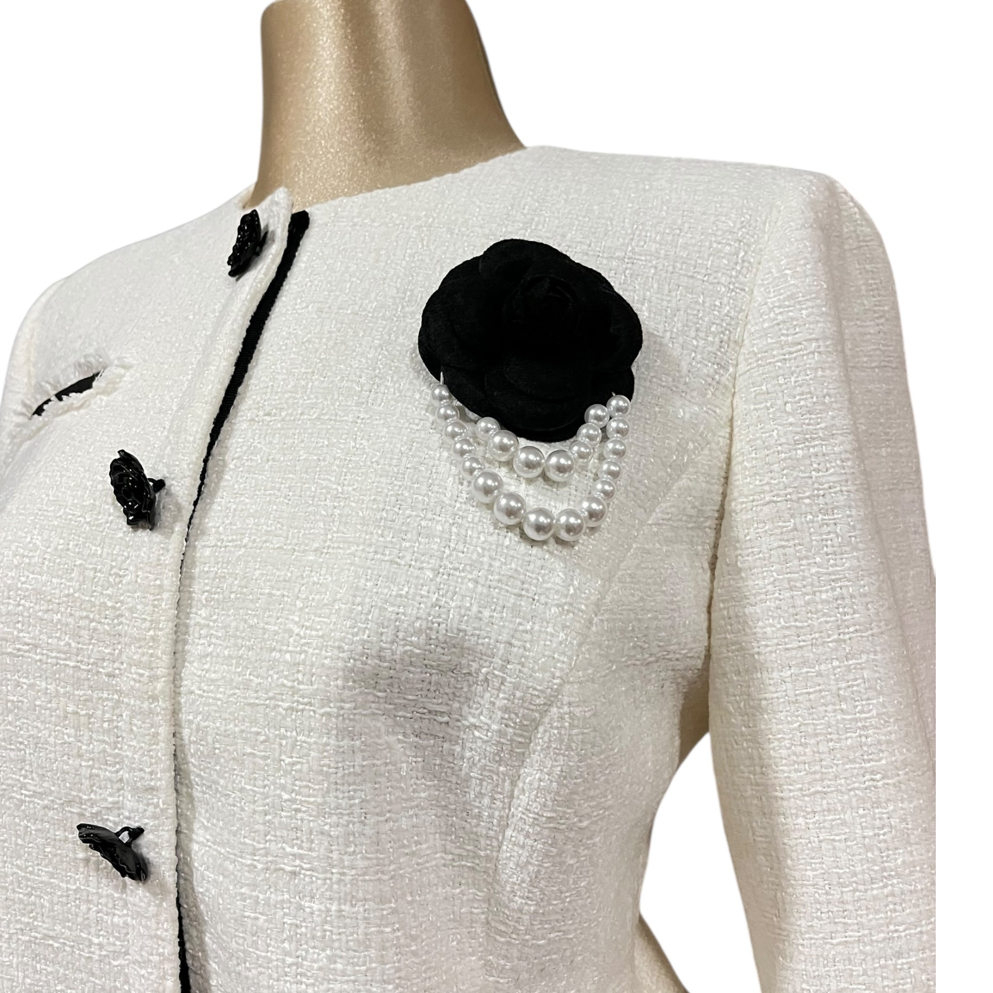 Conjunto Color Hueso Saco y Falda MUSSI