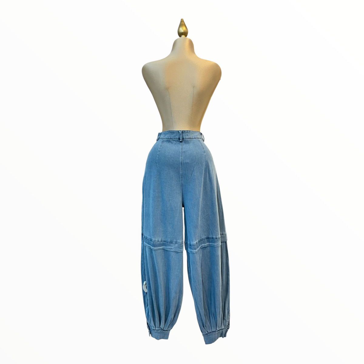 Pantalón De Mezclilla Con Pashmina Floral LC