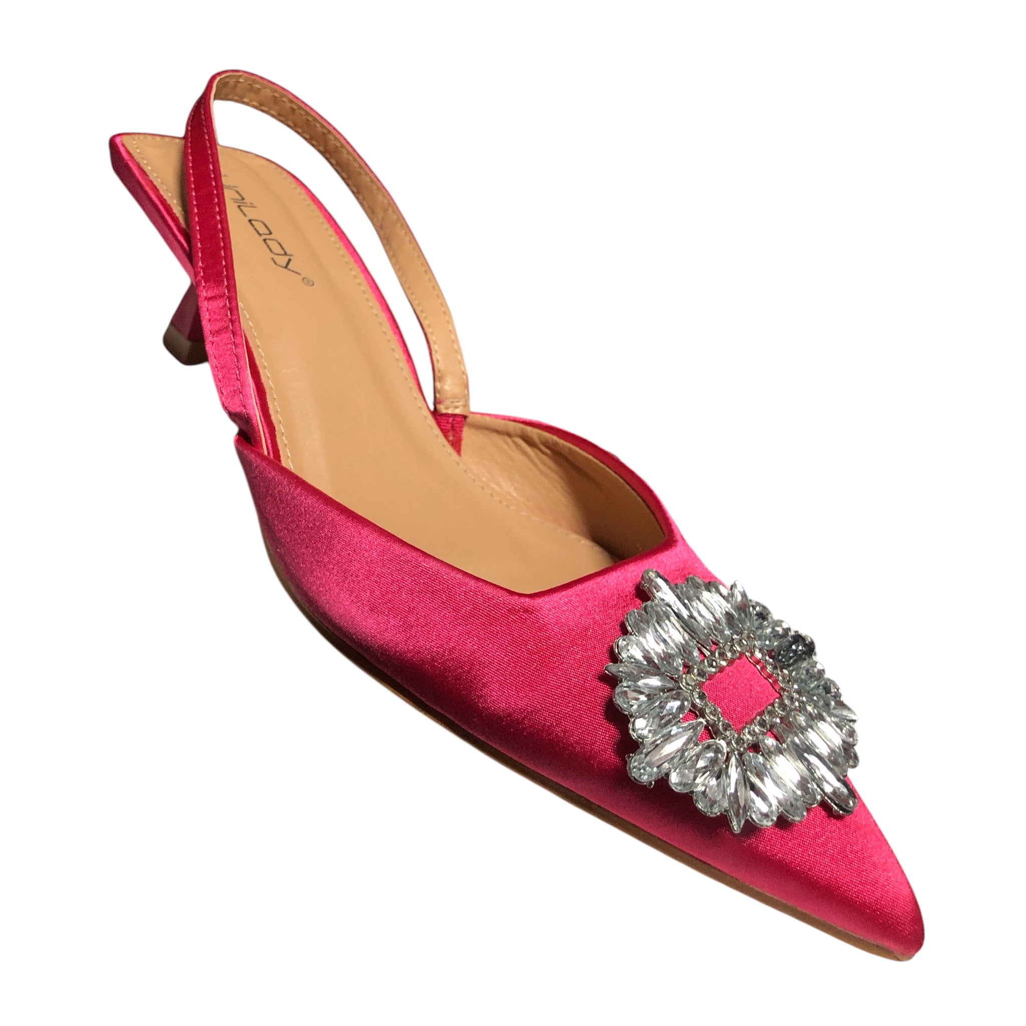 Zapatilla Baja Color Fucsia Con Detalle De Pedrería Unilady