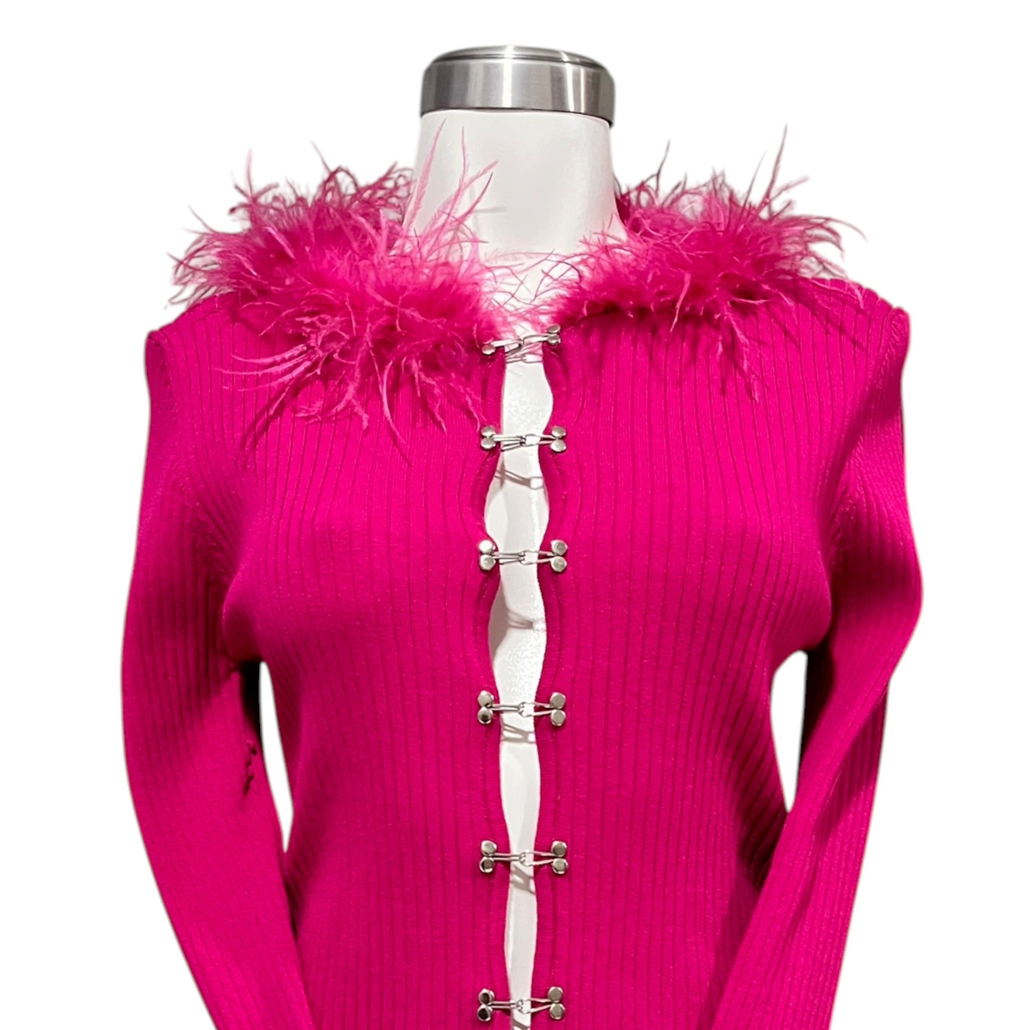 Blusa con plumas Abierta Fucsia LC