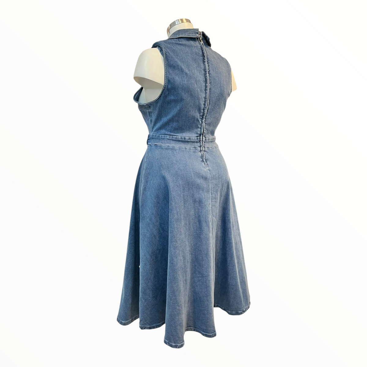 Vestido De Mezclilla Sin Mangas Curvy LC