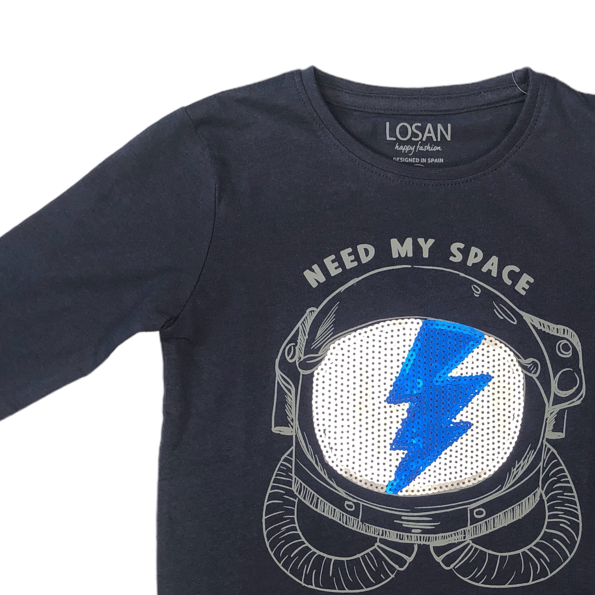 Playera "Need My Space" Azul Marino Para Niño Losan