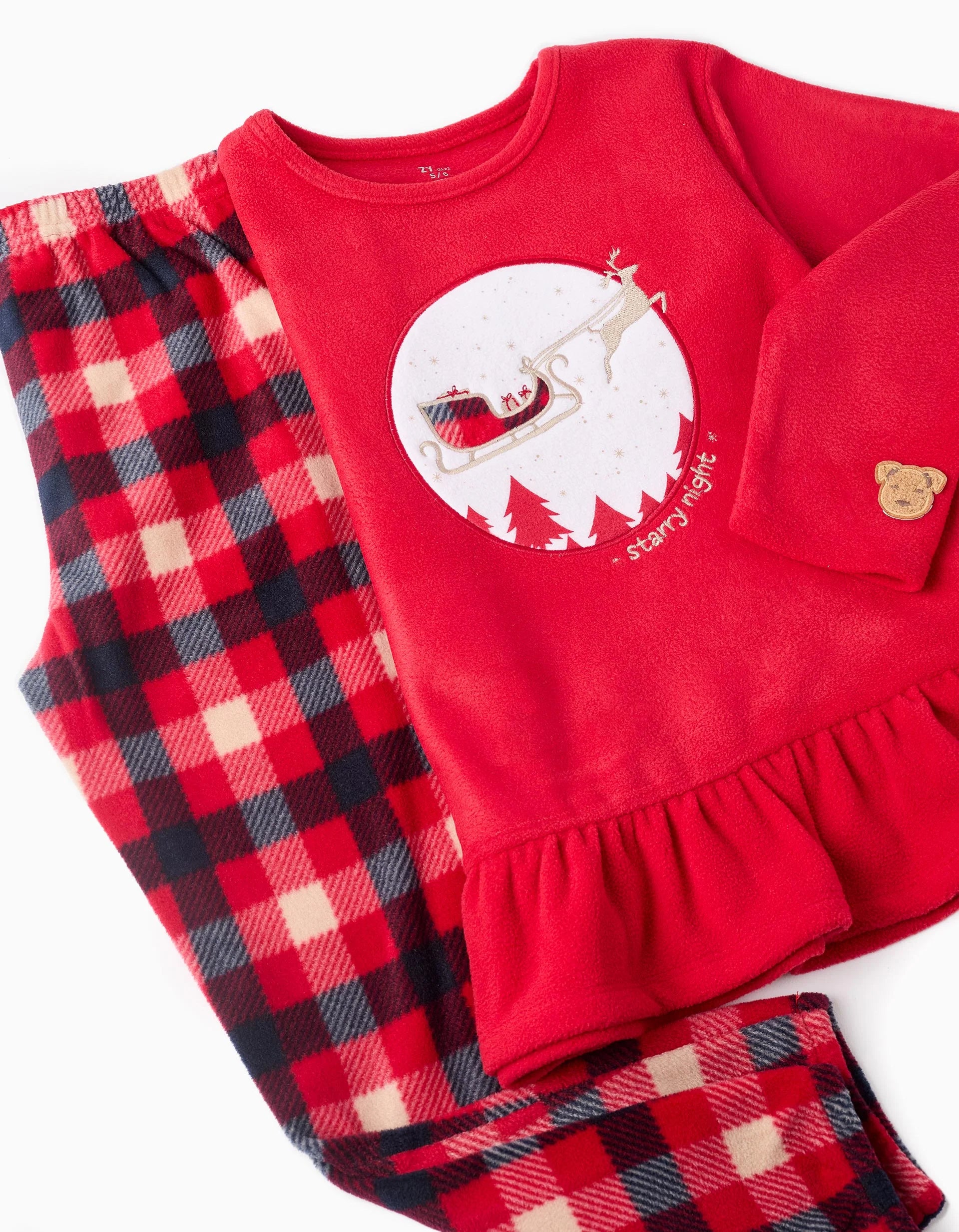 Pijama Polar para Niña con Cuadros Trineo Rojo ZIPPY