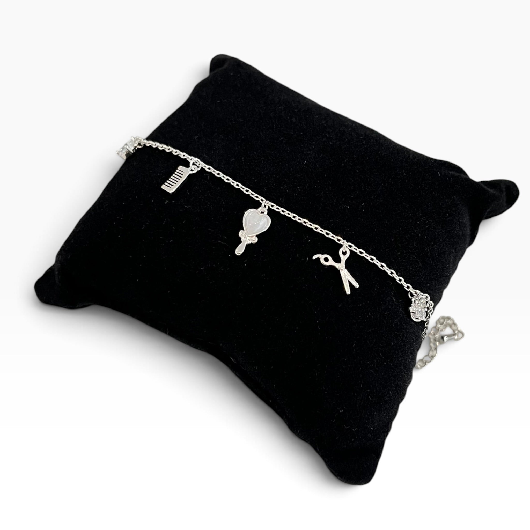 Pulsera Con Dijes Colgantes Con Pequeñas Zirconias Y Cristales Corte SW