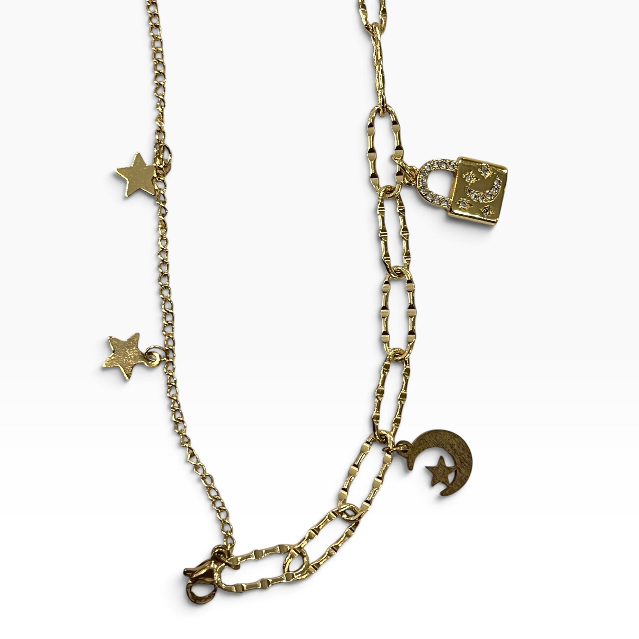 Pulsera Dorada Con Dije Candado y Pequeñas Zirconias