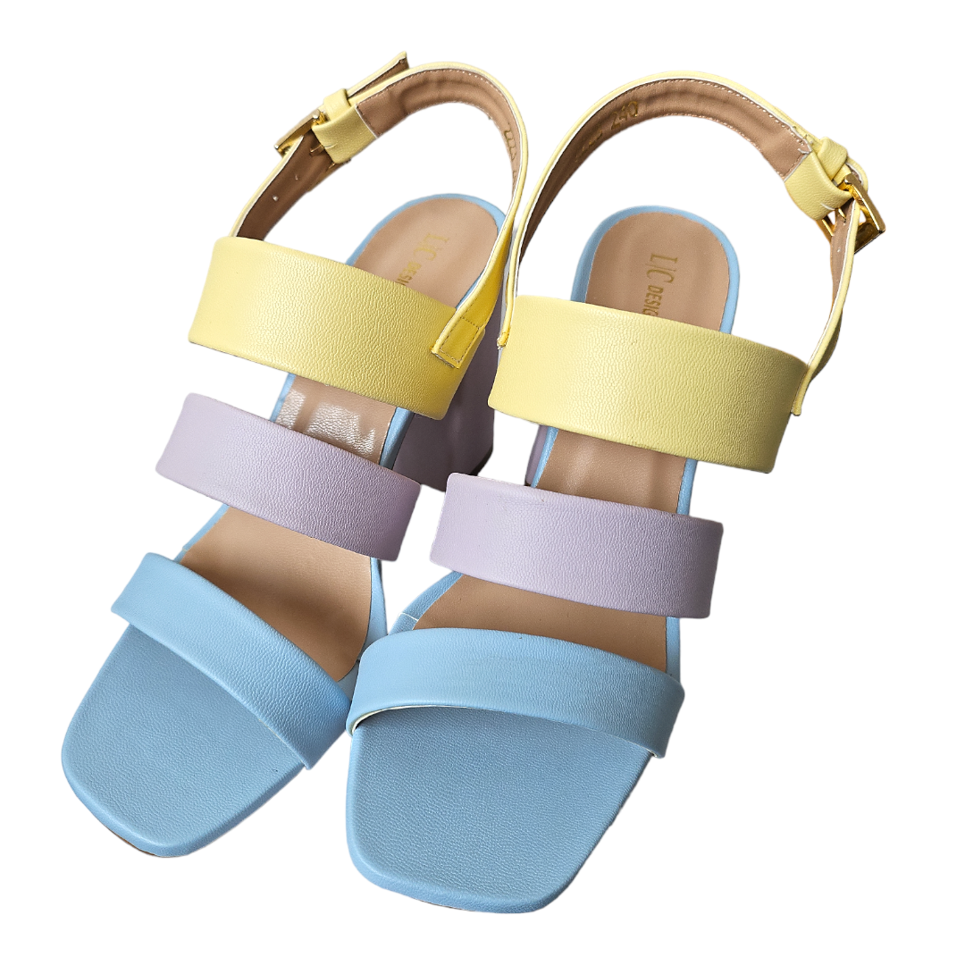 Sandalia pastel azul  LC