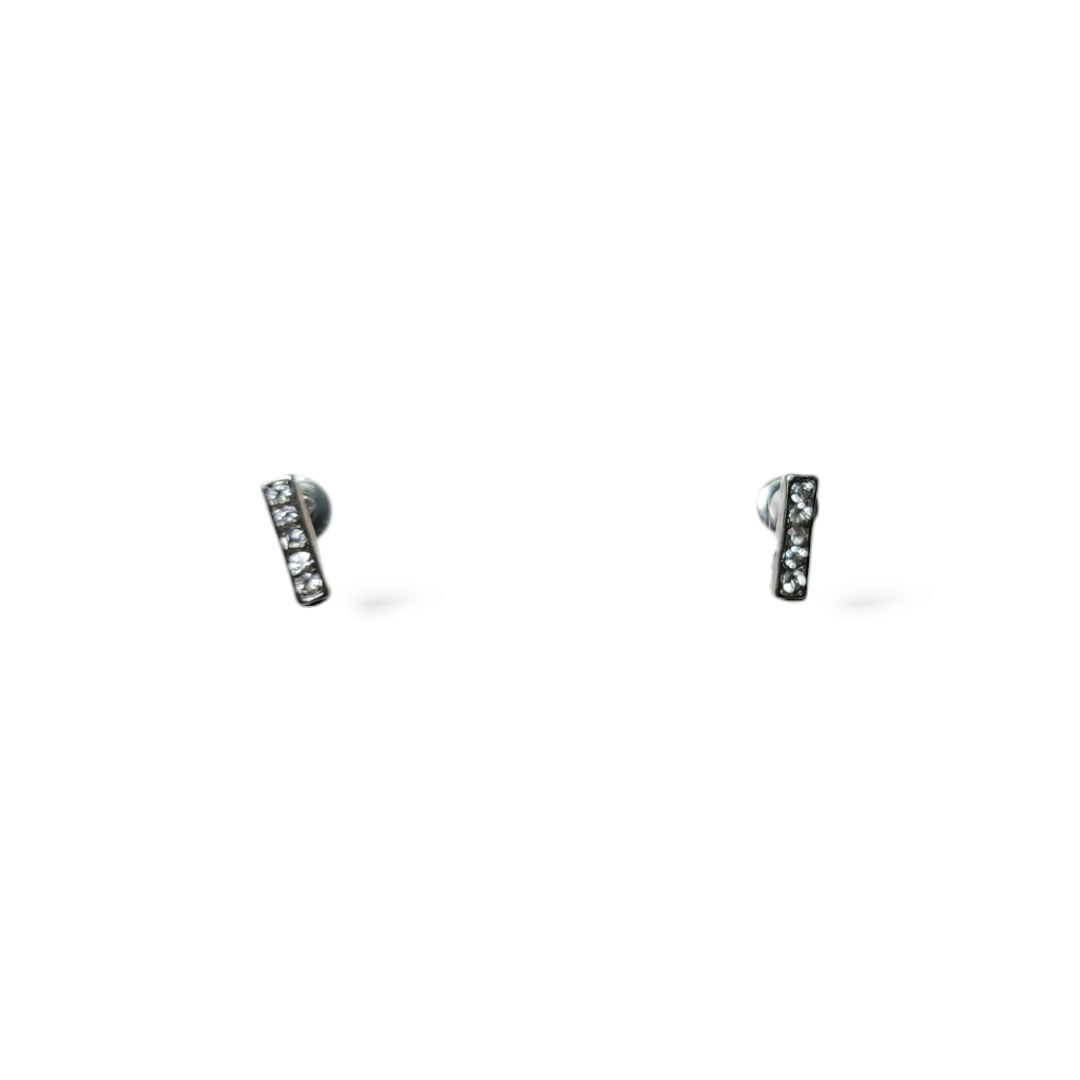 LOB set 9 aretes color plata