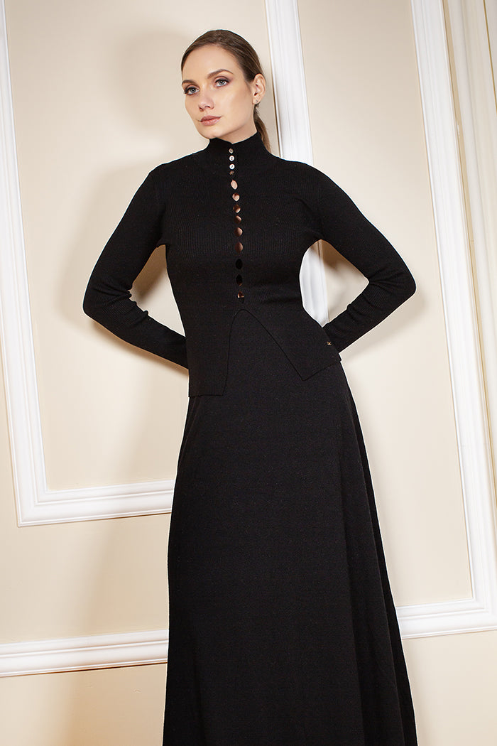 Suéter Negro Abertura Pecho Para Mujer MUSSI