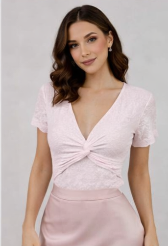 Body de encaje escote V manga corta rosa LC