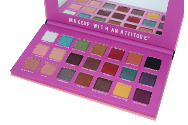 Paleta de sombras Blackjack 21 Bad Girl Rude Cosmetics