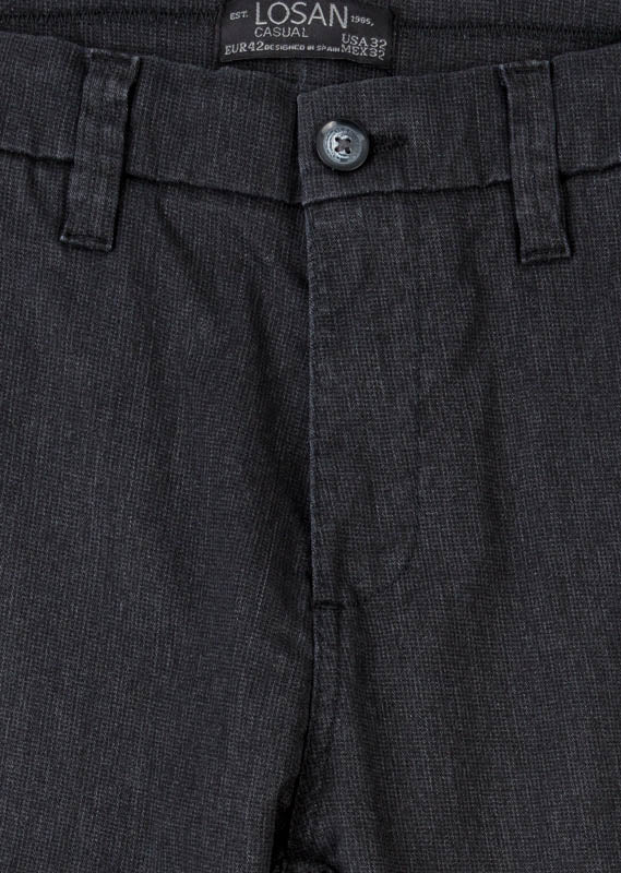 Pantalón de color gris de tejido mezcla para caballero.