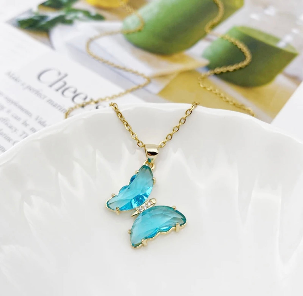 Dije Mariposa dije y cadena