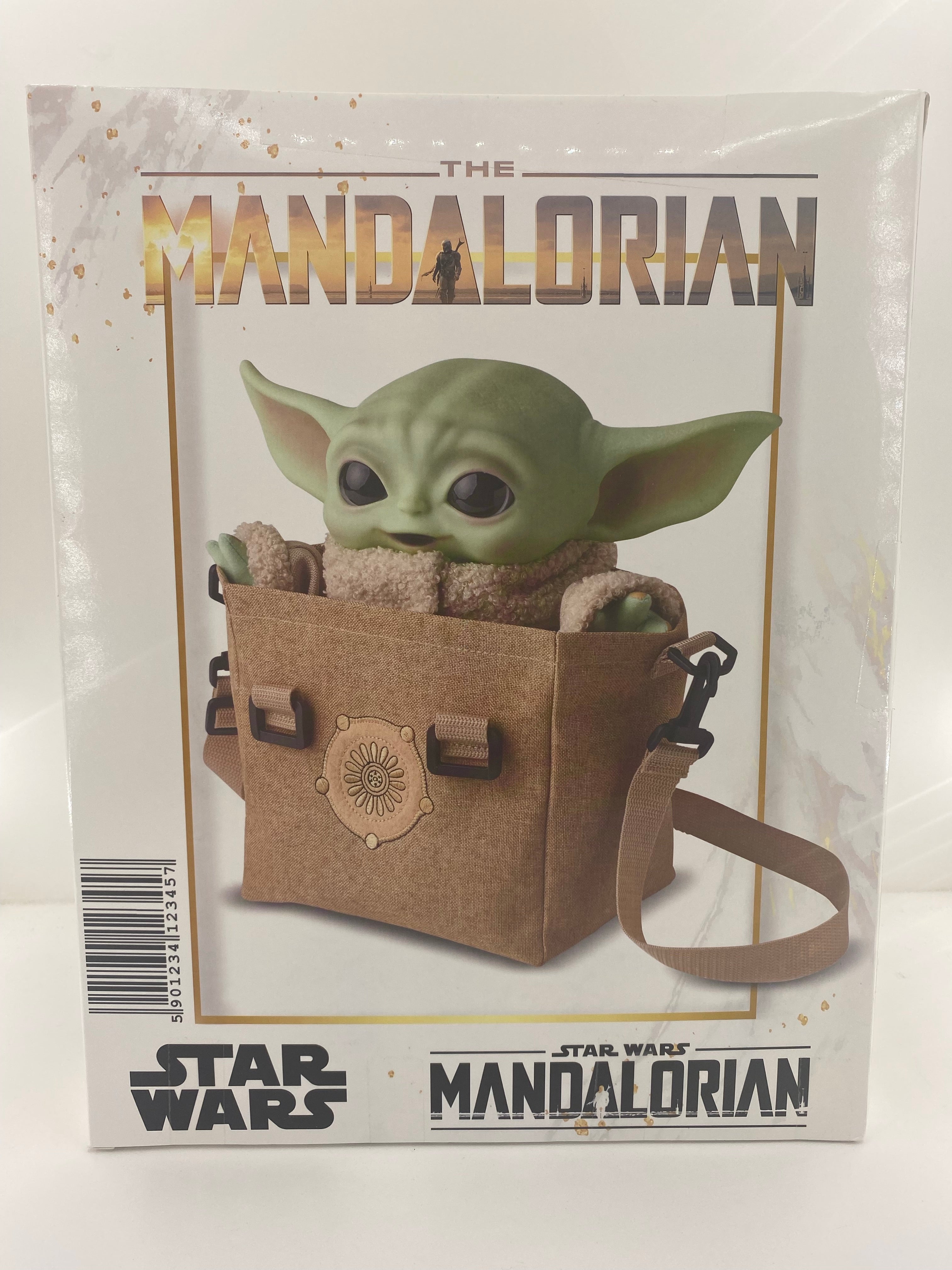 BABY YODA MANDALORIAN ECONÓMICO.